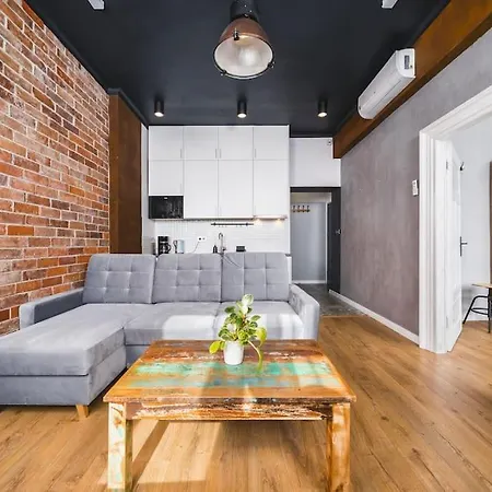 Star66 Apartment, Air-cond